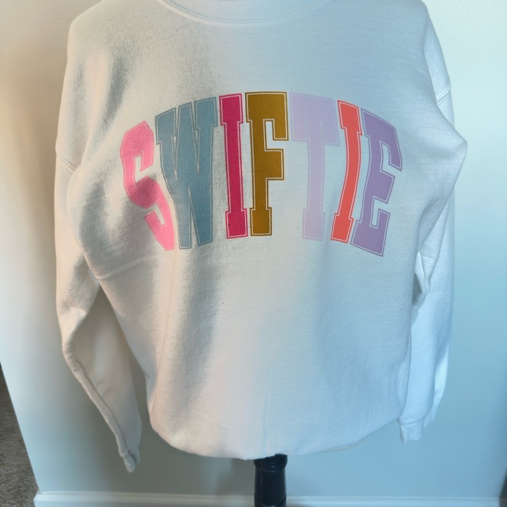 White SWIFTIE Sweatshirt